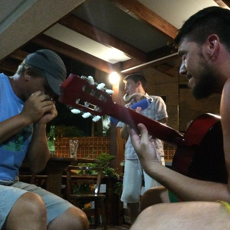 Hostel Toca Da Moreia Bombinhas Ngoại thất bức ảnh